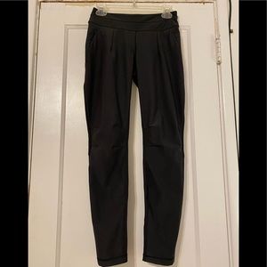 Lululemon trackpants, size 4, black